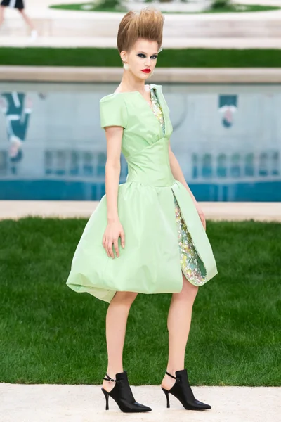 Look 23